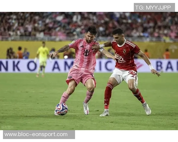 梅西2025赛季数据超越C罗46球28助助攻表现引关注 梅西2025赛季数据超越C罗46球28助助攻表现引关注