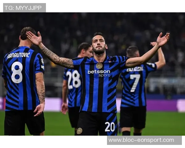 恰尔汗奥卢精彩远射破门荣膺国米12月最佳进球称号 恰尔汗奥卢精彩远射破门荣膺国米12月最佳进球称号