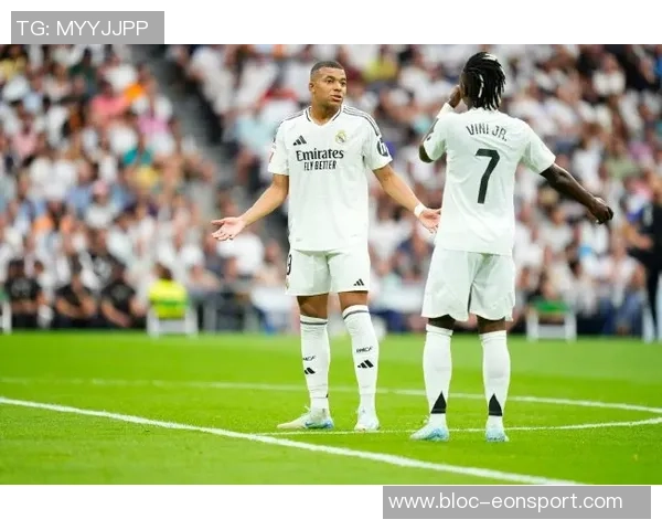 维尼修斯与切尔西传闻不实球员全心投入皇马赛季 维尼修斯与切尔西传闻不实球员全心投入皇马赛季