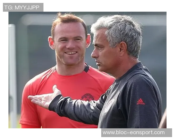 西蒙尼盛赞汉茨科多面手小蜘蛛被誉为世界顶级前锋之一