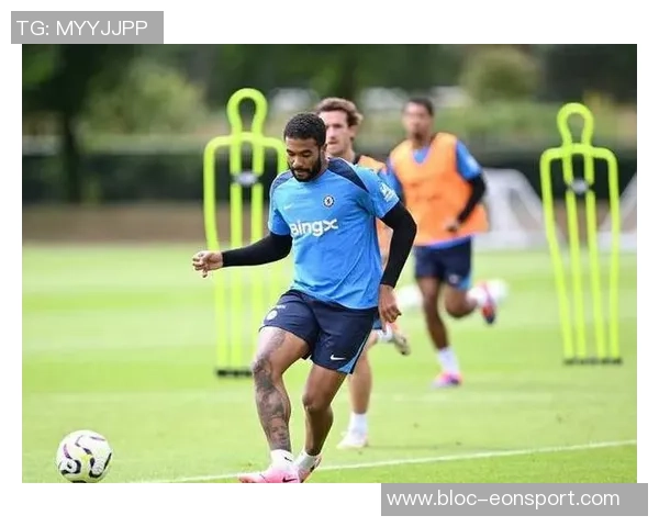 里斯詹姆斯在更衣室发挥重要作用成为球队管理的标杆人物